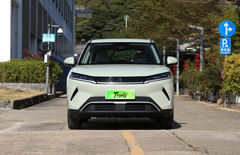 imgi_3_1_3(5) 2026 BYD Yuan UP– China Export Vehicle | China Car Trading - Image 1